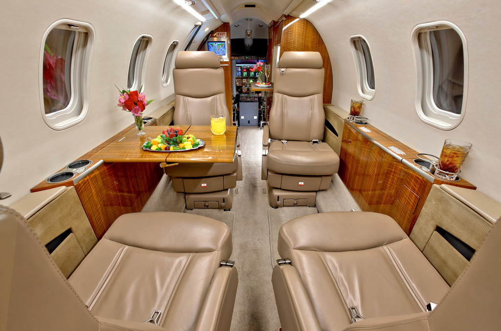 jet aziendale Bombardier Learjet 40 XR